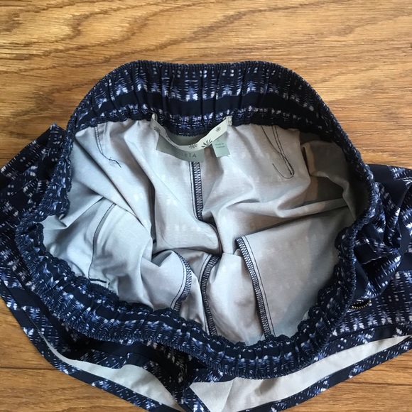 Athleta ikat sway shorts - Picture 9 of 11